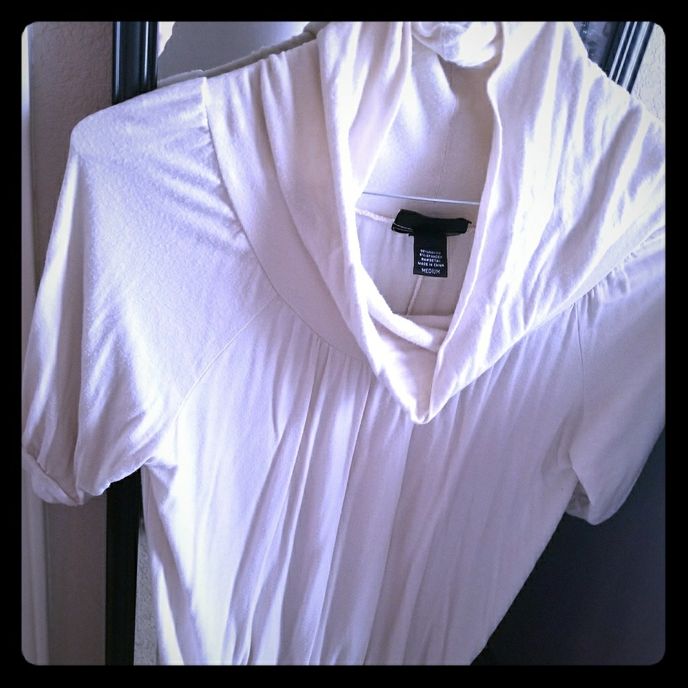 🔥🔥Cowl neck banded cream blouse Sz M